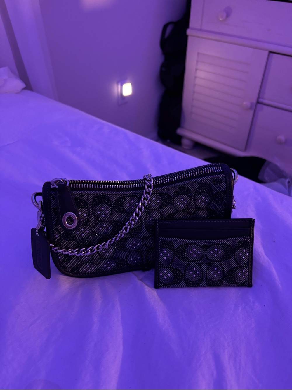 Coach Black Crystal Swinger 20 in Signature Jacquard Handbag and matching wallet
